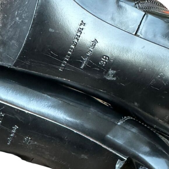 Burberry Black Patent And Nova Check Canvas Buckle Detail Ankle Booties Size 39 - Picture 8 of 8